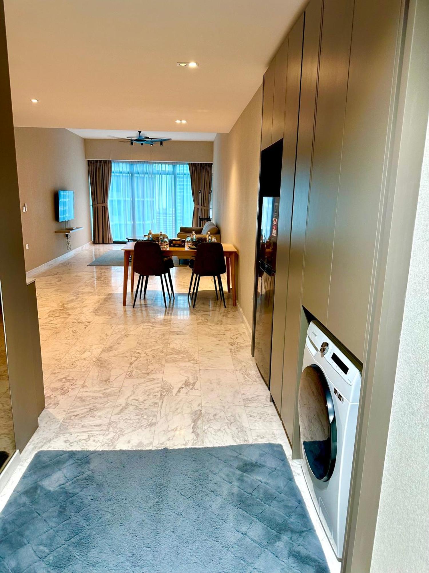 Eaton Klcc Apartment *