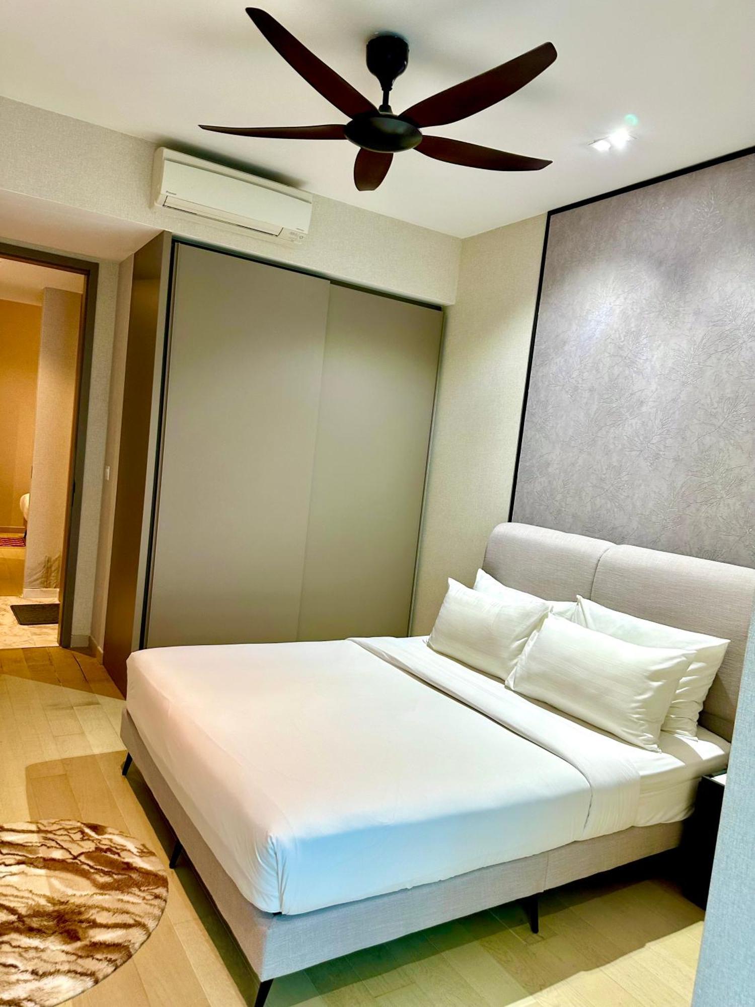 Eaton Klcc Apartment Kuala Lumpur