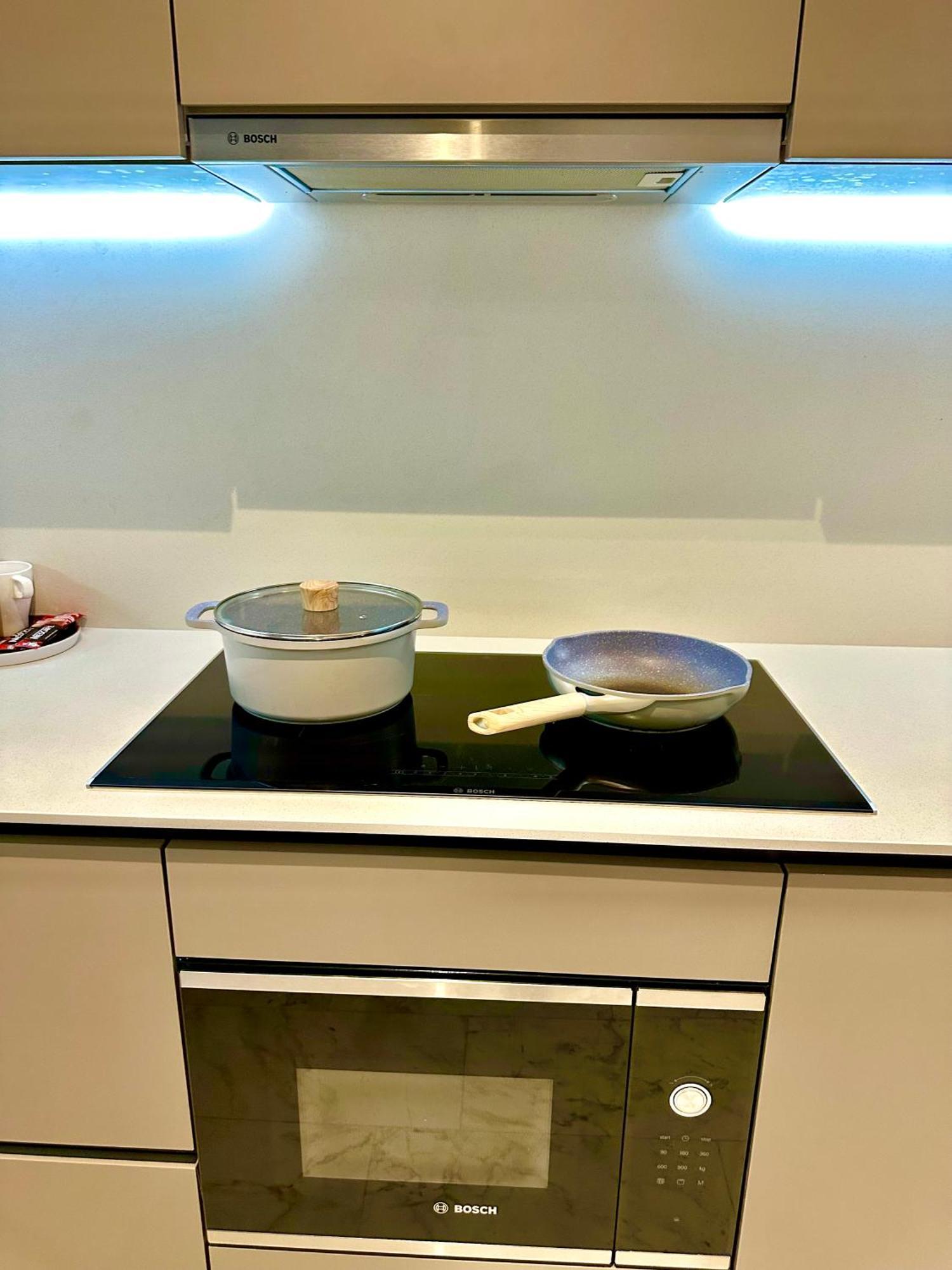 Eaton Klcc Apartment Kuala Lumpur